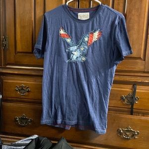 american eagle t-shirt